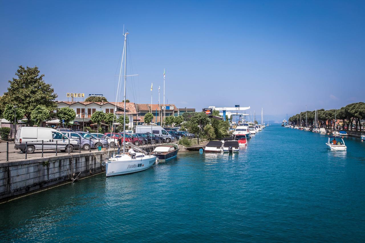 Hotel Johnson Peschiera del Garda Eksteriør billede