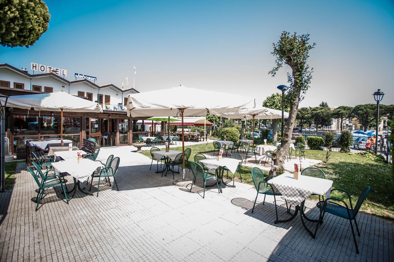 Hotel Johnson Peschiera del Garda Eksteriør billede