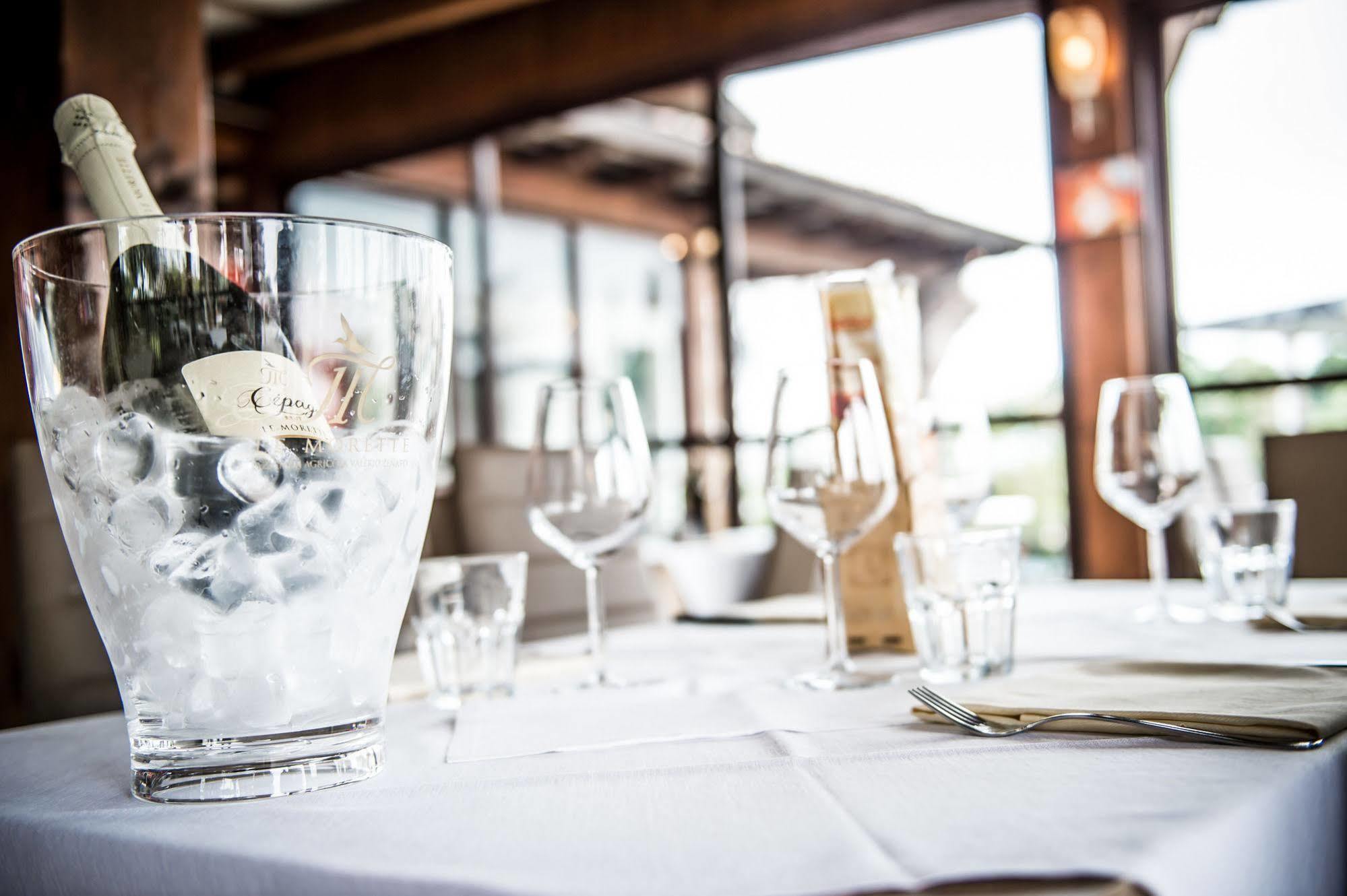 Hotel Johnson Peschiera del Garda Eksteriør billede