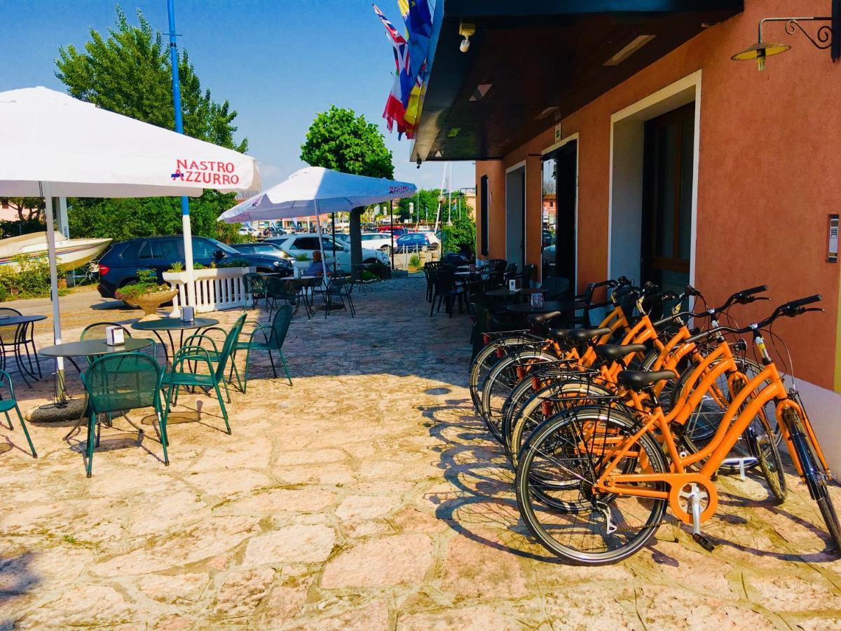 Hotel Johnson Peschiera del Garda Eksteriør billede